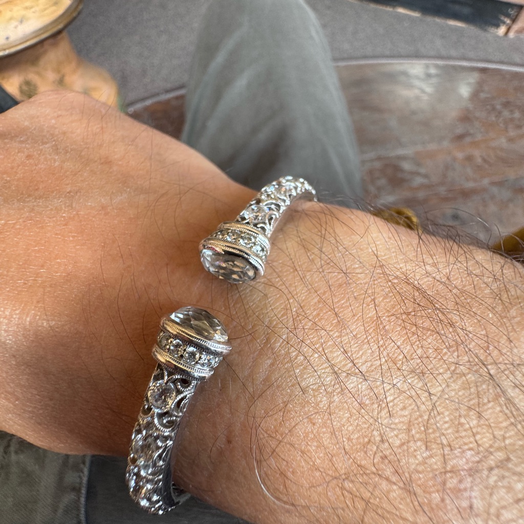 Used Tacori Silver Filigree Cuff Bracelet 125$